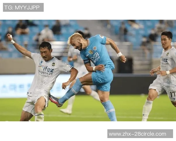 光州足球队与全北现代队的激烈对决展现了韩国足球的魅力与竞争力